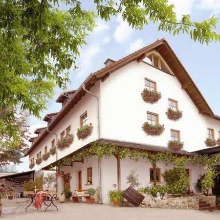 Winzerhotel Kinges-Kessel Morstadt Bagian luar foto