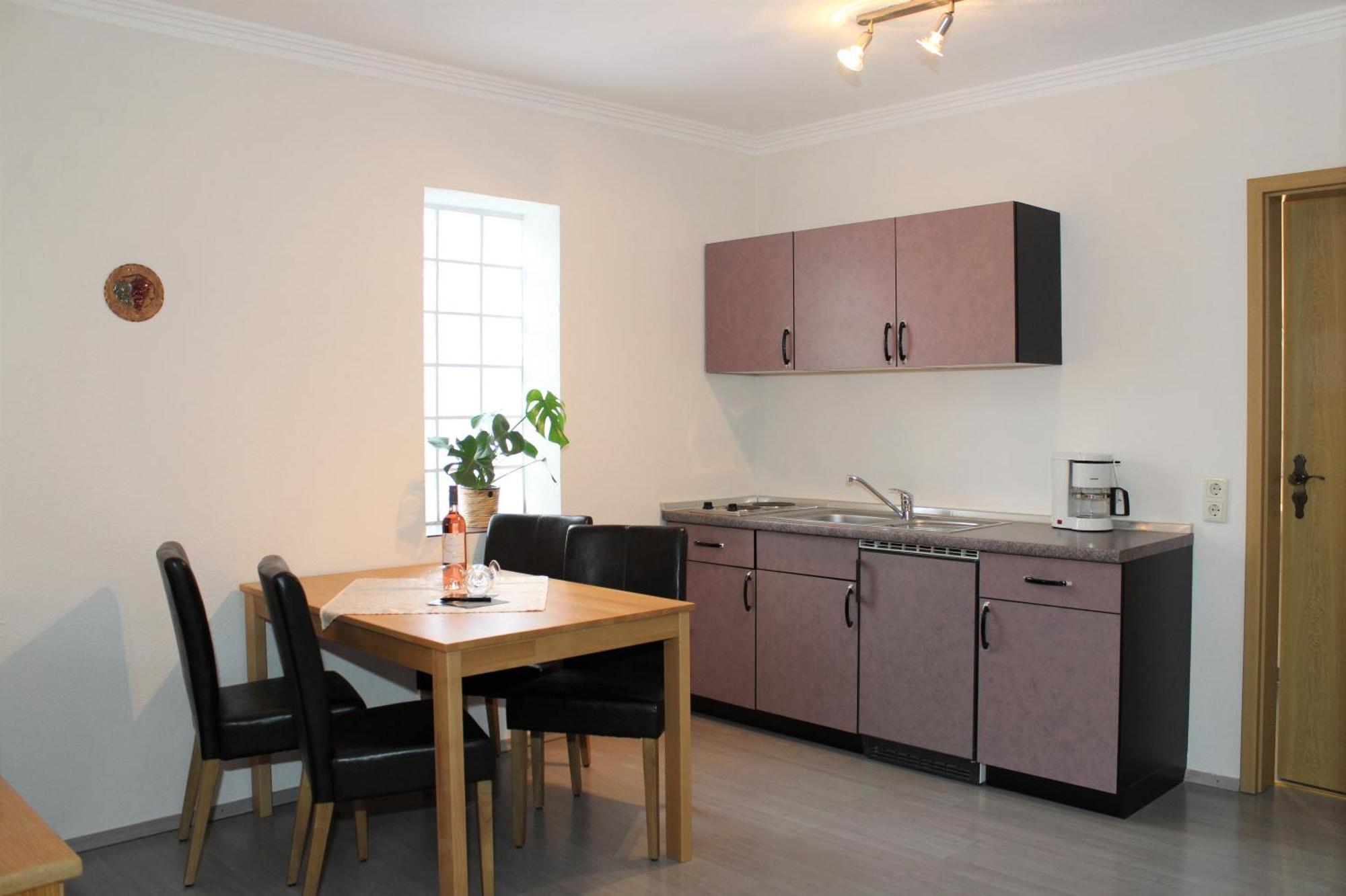 Winzerhotel Kinges-Kessel Morstadt Bagian luar foto
