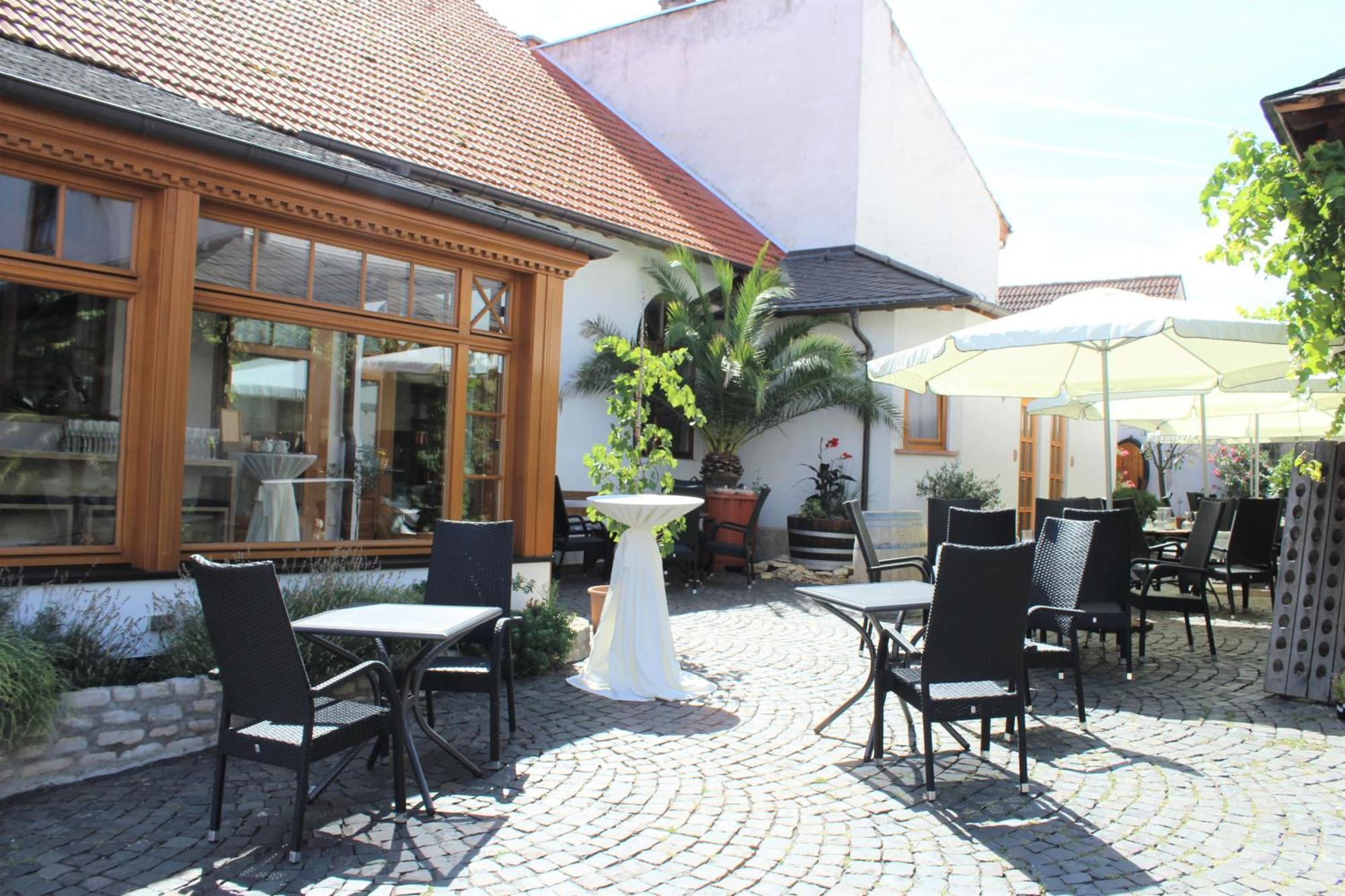 Winzerhotel Kinges-Kessel Morstadt Bagian luar foto